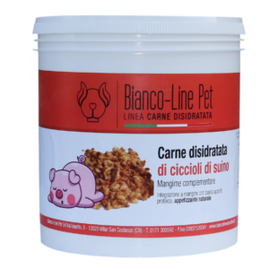 Carne disidratata di ciccioli di suino